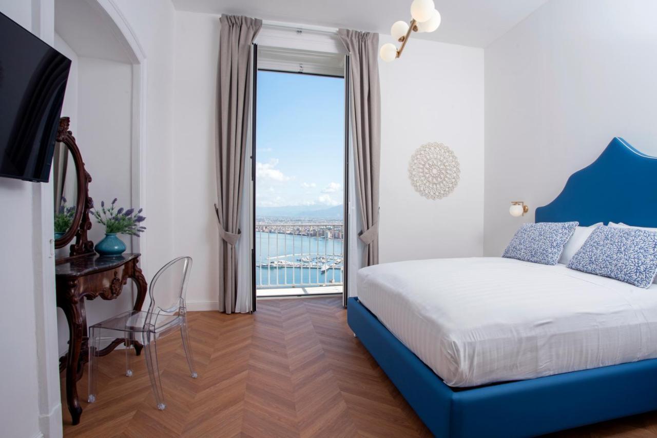 Deluxe Double Room with Sea View,1409110157:JPEG