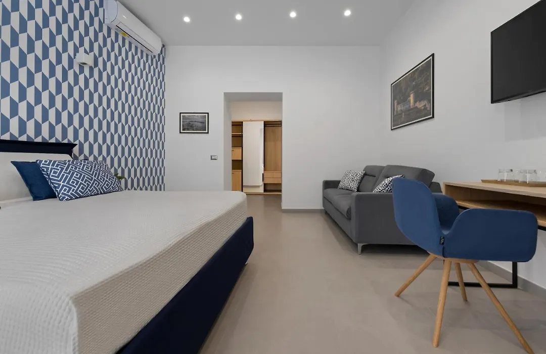 Hsuites Luxury B&B-1
