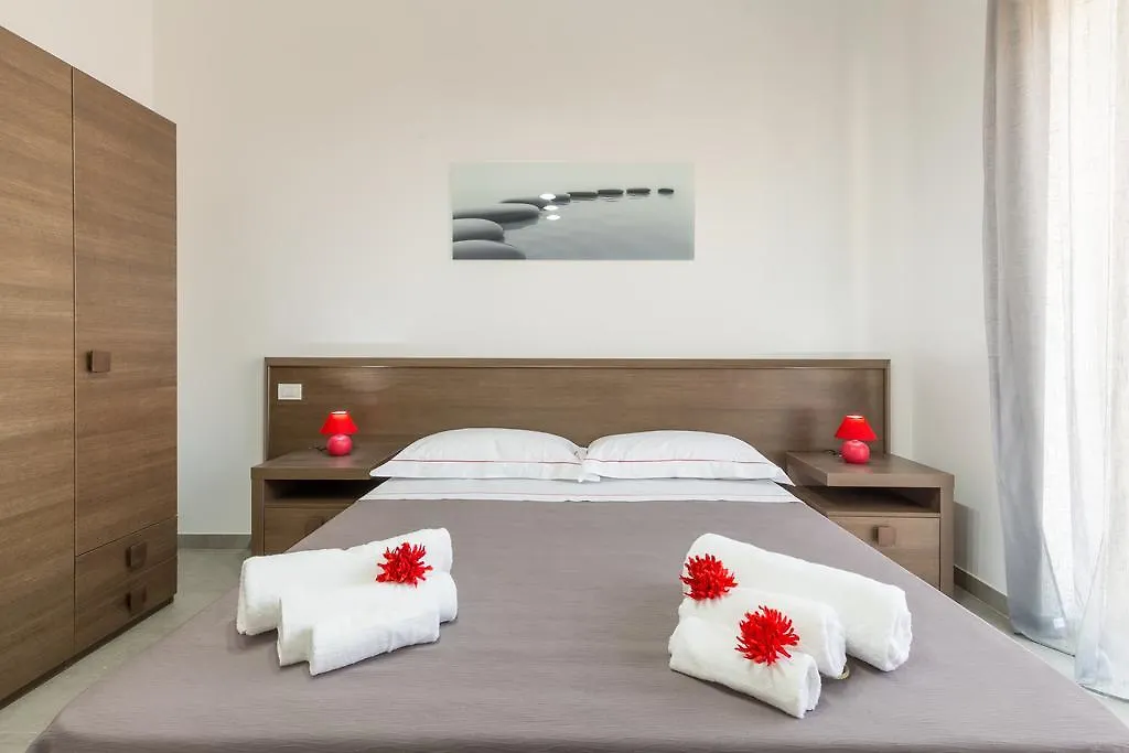Miamo Suite-1
